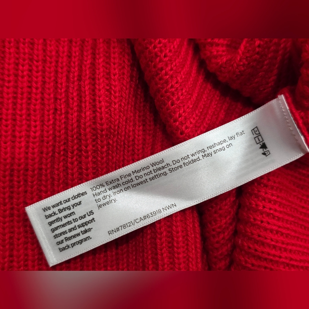 Nwot EILEEN FISHER MERINO Women's Red Sweater Quiet Luxury Layering Revolve - Picture 11 of 11